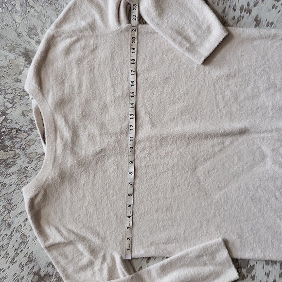 Barefoot Dreams CozyChic Lite Lace-Up Pullover Sand Dune SzL - Picture 3 of 6